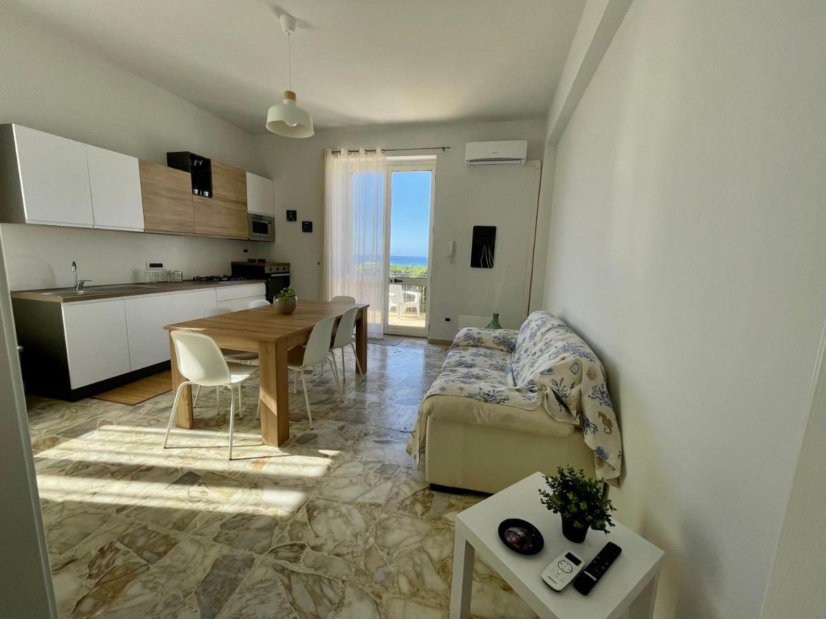 La Casa Di Felice Milazzo, Tono Apartment